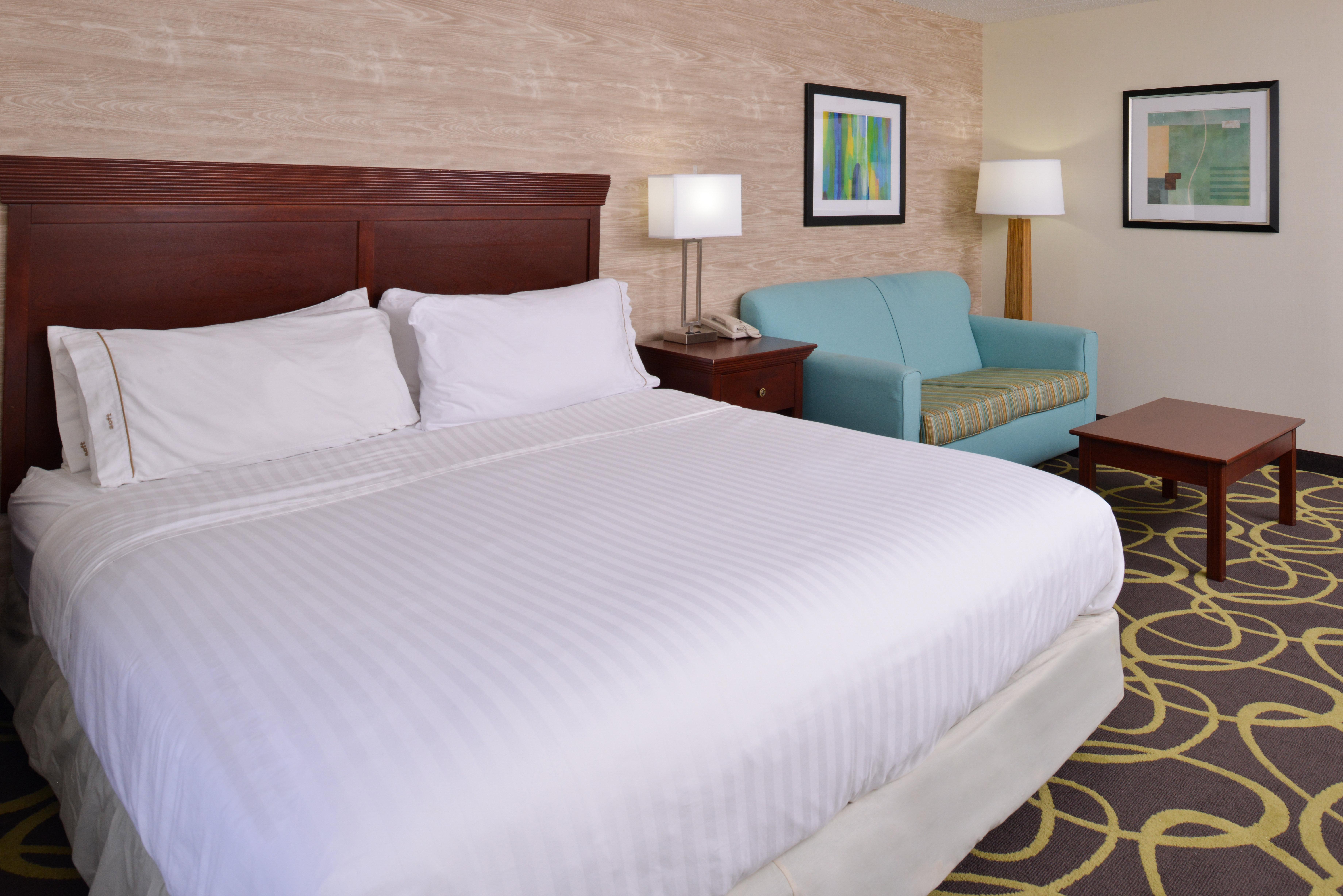 Holiday Inn Express Hotel & Suites Dayton-Huber Heights, An Ihg Hotel Exterior photo