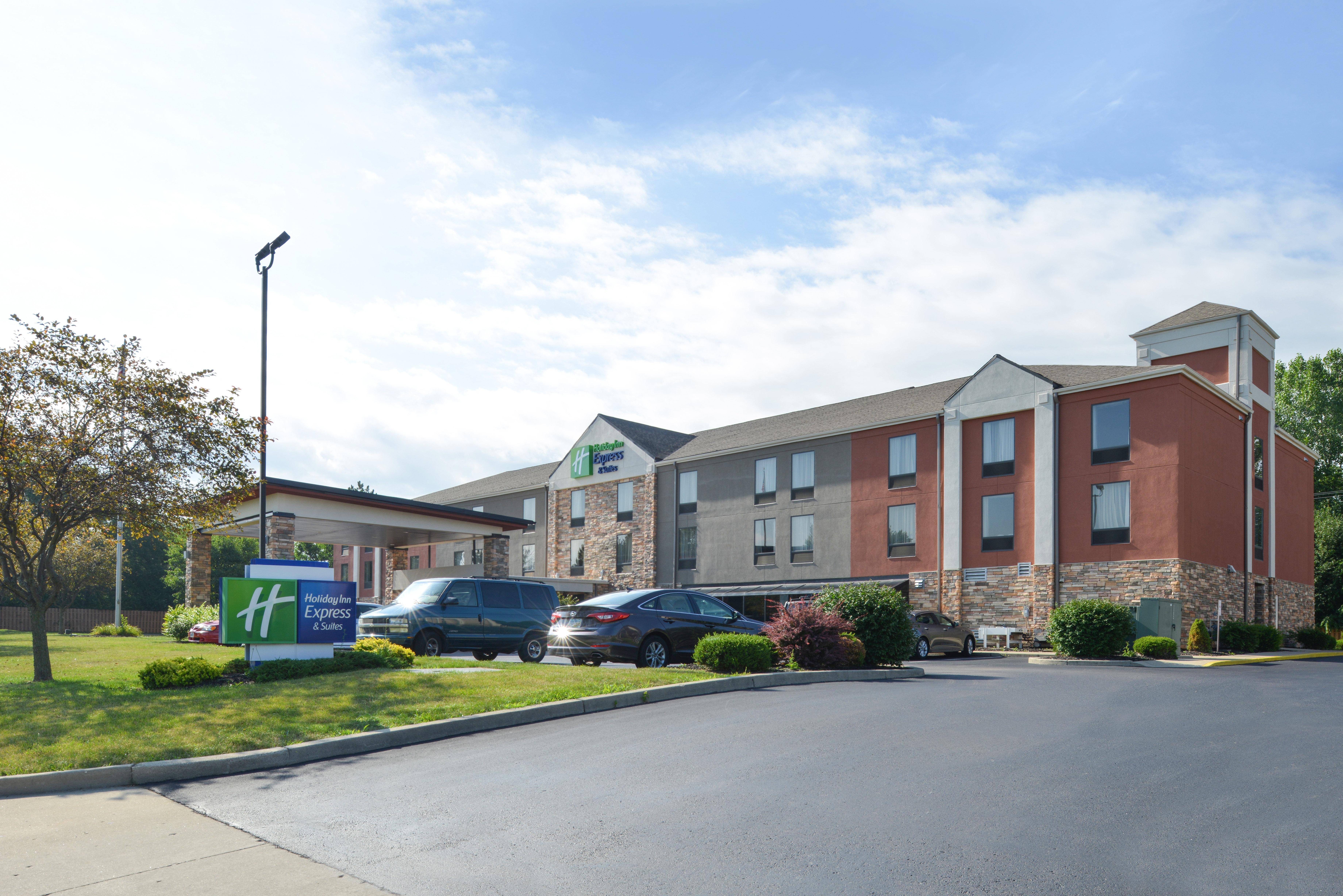 Holiday Inn Express Hotel & Suites Dayton-Huber Heights, An Ihg Hotel Exterior photo
